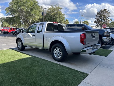 Used 2016 Nissan Frontier SV image 5