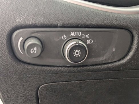 Used 2023 Chevrolet Malibu LT image 15