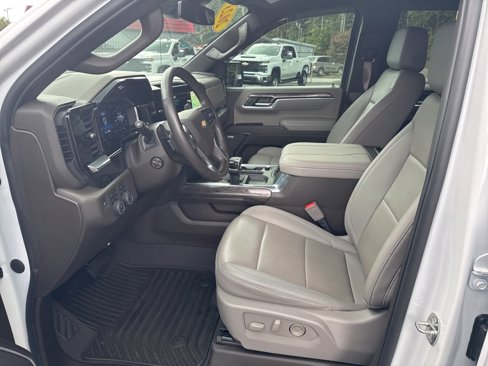 Used 2023 Chevrolet Silverado 1500 LTZ w/ LTZ Convenience Package II image 8