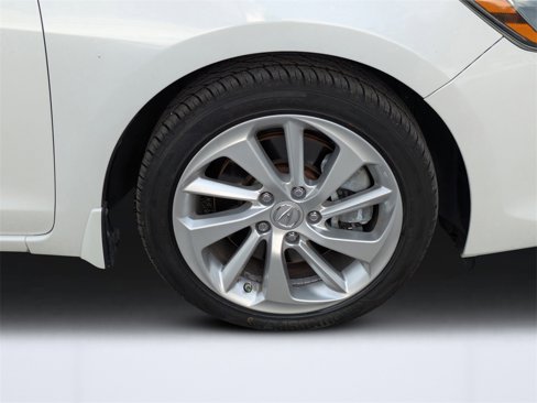 Used 2018 Acura ILX image 11