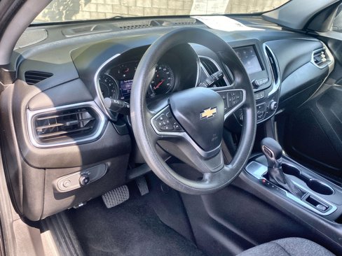 Used 2022 Chevrolet Equinox LT w/ LPO, Cargo Package image 11
