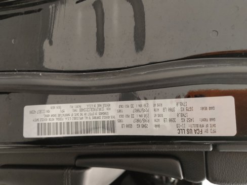 Used 2020 Jeep Grand Cherokee Laredo image 33