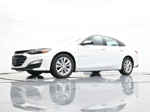 Used 2023 Chevrolet Malibu LT w/ Driver Confidence Package image 32