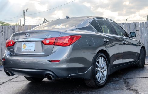 Used 2016 INFINITI Q50 3.0t Premium w/ Driver Assistance Package image 5
