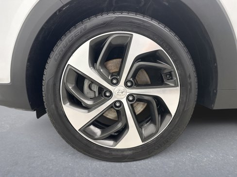 Used 2016 Hyundai Tucson Limited w/ Option Group 03 image 25