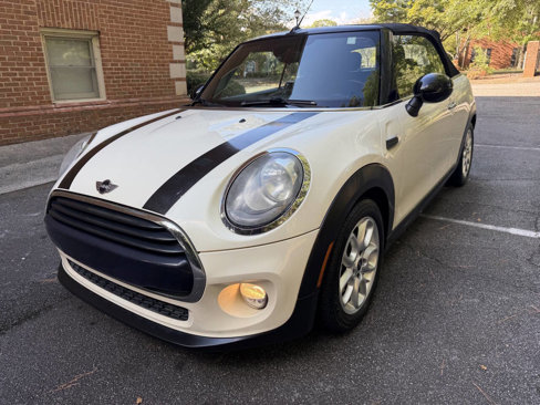 Used 2016 MINI Cooper Convertible image 6