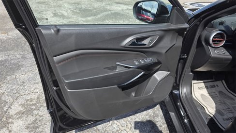 New 2025 Chevrolet Trax RS image 14