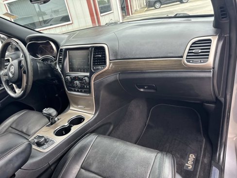 Used 2014 Jeep Grand Cherokee Overland w/ Advanced Technology Group image 12