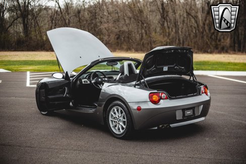 Used 2004 BMW Z4 2.5i image 19