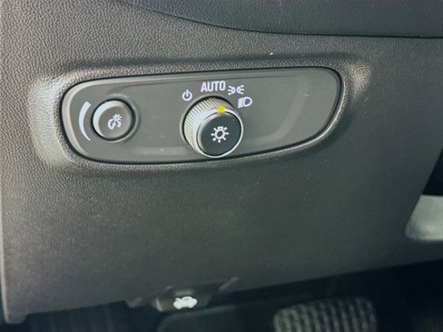 Certified 2022 Chevrolet Equinox LT image 10