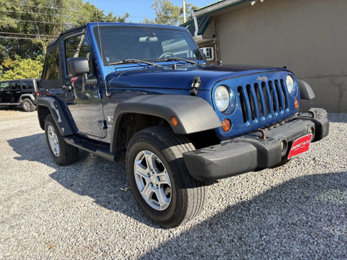 Used 2009 Jeep Wrangler X image 3