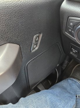 Used 2019 Ford F150 XLT w/ Equipment Group 302A Luxury image 20