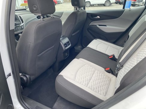 Used 2021 Chevrolet Equinox LS image 14
