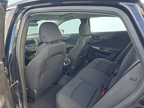 Used 2024 Chevrolet Malibu LT image 17