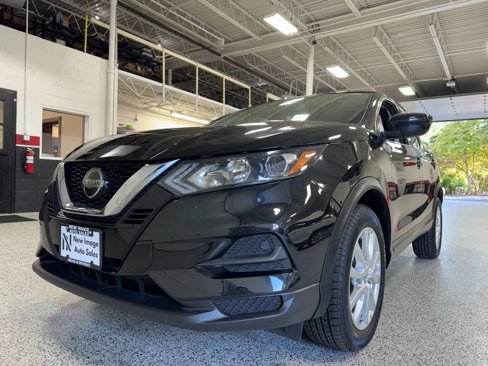 Used 2021 Nissan Rogue Sport S image 5