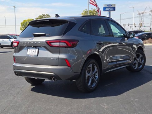 Used 2023 Ford Escape ST-Line Select image 12