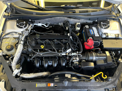 Used 2010 Ford Fusion SE image 27
