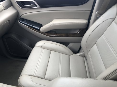 Used 2017 GMC Yukon XL Denali w/ Open Road Package image 24