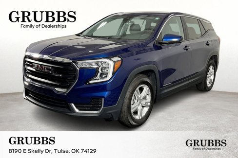 Used 2022 GMC Terrain SLE image 1