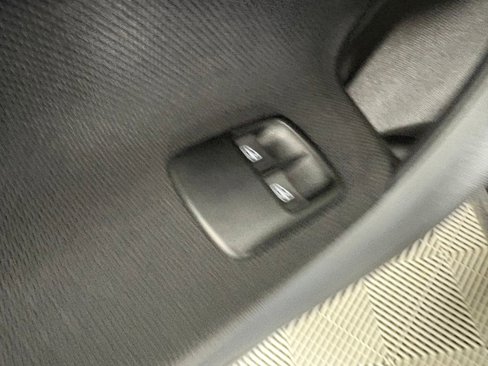 Used 2018 smart fortwo electric drive image 13