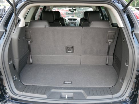 Used 2017 Chevrolet Traverse LT image 14