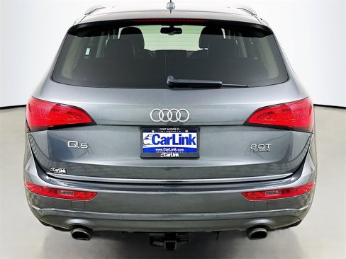 Used 2017 Audi Q5 2.0T Premium Plus w/ Technology Package image 6