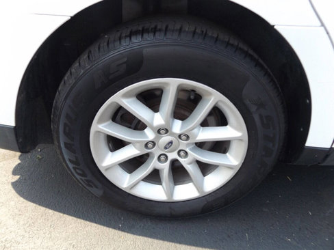 Used 2013 Ford Taurus SE image 30