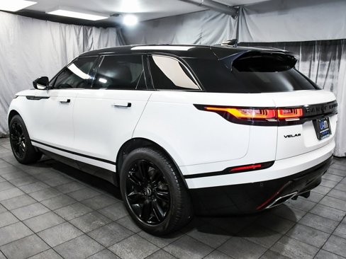 Used 2023 Land Rover Range Rover Velar R-Dynamic S image 4