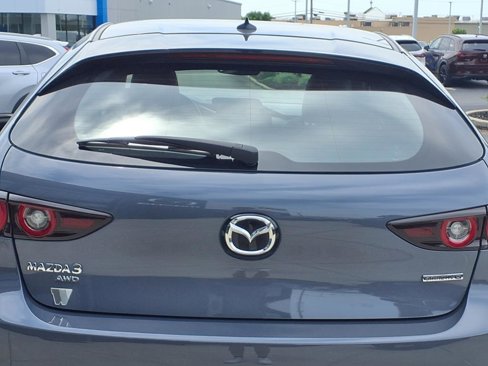 Used 2023 MAZDA MAZDA3 s image 26