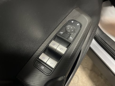 Used 2022 Mitsubishi Outlander SEL Black Edition image 8