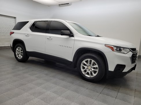 Used 2020 Chevrolet Traverse LS image 11
