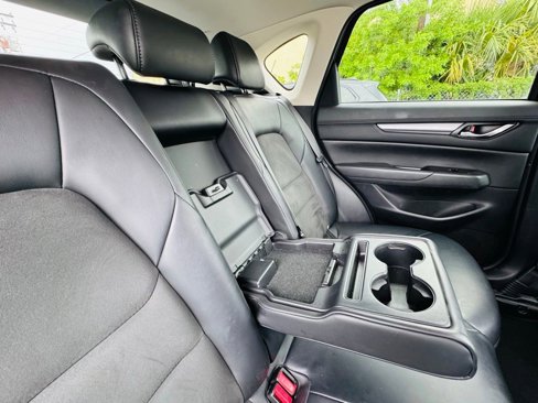 Used 2018 MAZDA CX-5 Touring w/ Preferred Equipment Package image 16