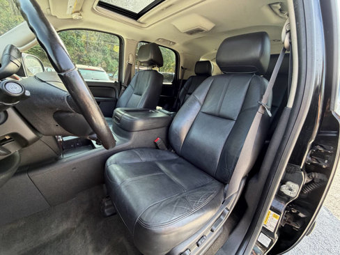Used 2013 Chevrolet Tahoe LT image 12
