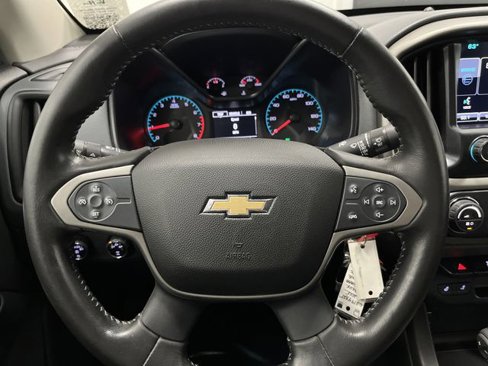 Used 2015 Chevrolet Colorado Z71 image 16