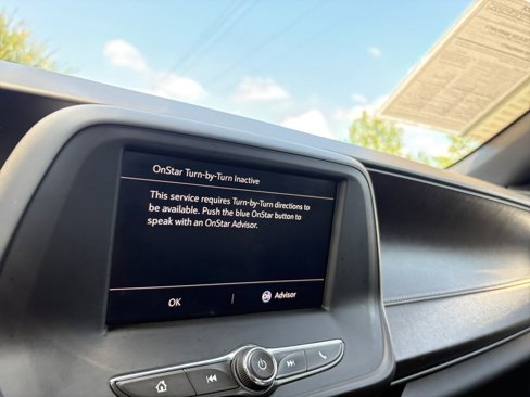 Used 2021 Chevrolet Camaro LT image 26