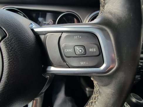 Certified 2020 Jeep Gladiator Sport w/ Quick Order Package 24S image 18