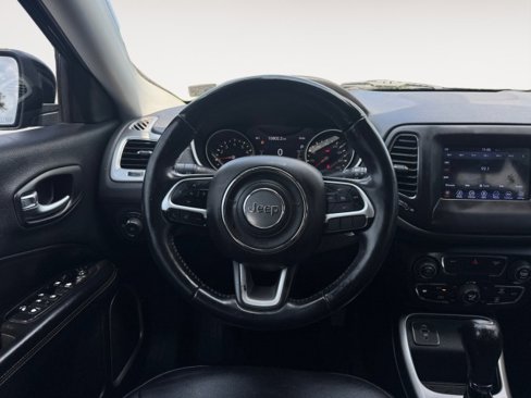 Used 2018 Jeep Compass Latitude w/ Popular Equipment Group image 10