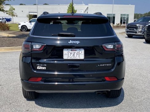 Certified 2022 Jeep Compass Limited w/ Elite Group image 5