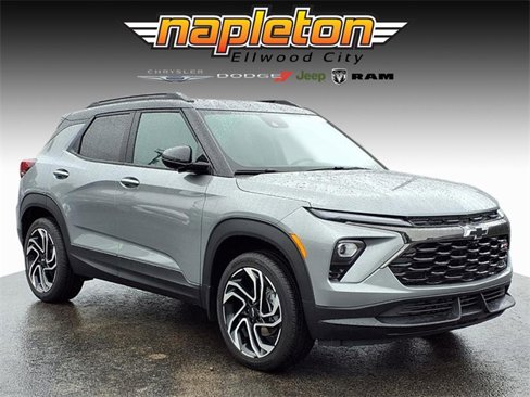 Used 2025 Chevrolet TrailBlazer RS w/ Convenience Package image 1