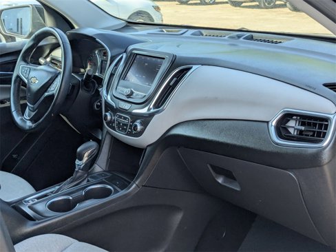 Used 2024 Chevrolet Equinox LT image 32