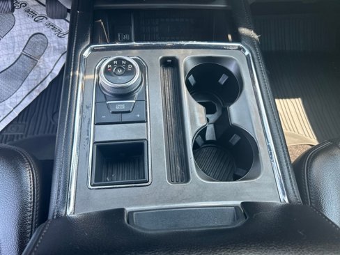 Certified 2021 Ford Expedition XLT image 18
