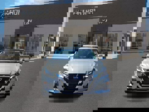 Used 2020 Nissan Altima 2.5 SV image 8