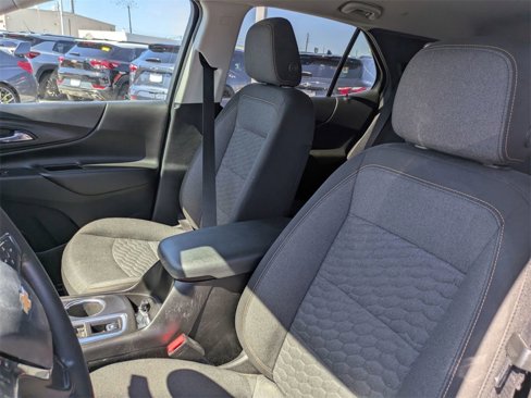 Used 2021 Chevrolet Equinox LT image 19