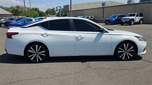 Used 2020 Nissan Altima 2.5 SR image 9