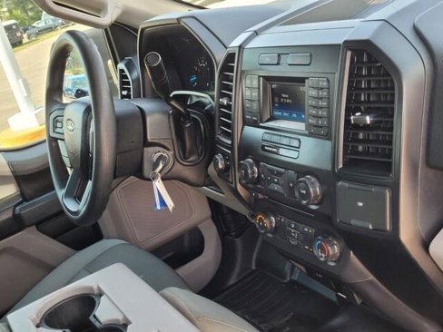 Used 2016 Ford F150 XL w/ Equipment Group 101A Mid image 11