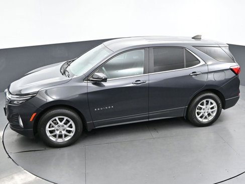 Used 2022 Chevrolet Equinox LT image 36