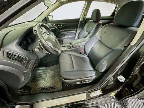 Used 2017 Nissan Altima 2.5 SR image 13