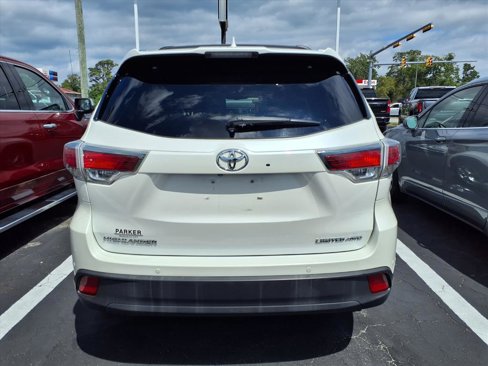 Used 2015 Toyota Highlander Limited image 3