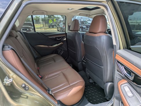 Used 2020 Subaru Outback Touring w/ Popular Package #2 image 27