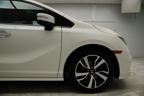 Used 2019 Honda Odyssey Elite image 14